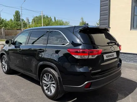 Toyota Highlander 2019 года за 16 000 000 тг. в Алматы – фото 6