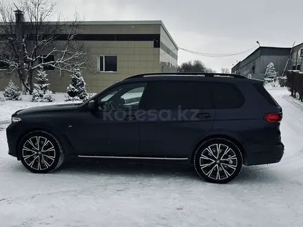 BMW X7 2021 года за 50 000 000 тг. в Астана – фото 11