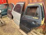 Дверь двери Мерседес ML W163/Mercedes ML W163 за 15 000 тг. в Караганда