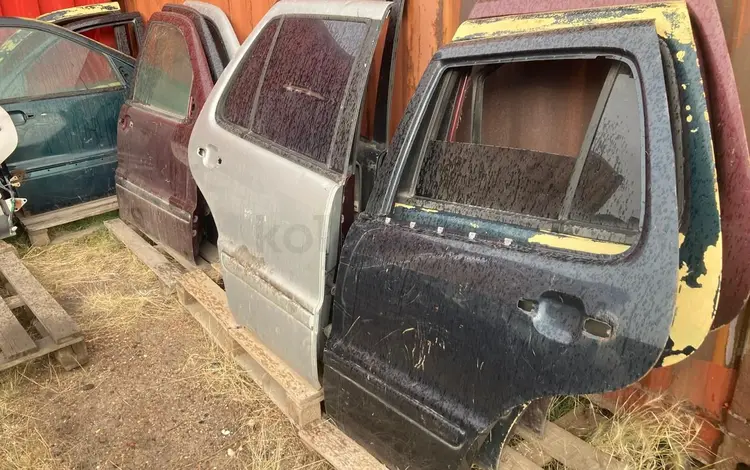 Дверь двери Мерседес ML W163/Mercedes ML W163 за 15 000 тг. в Караганда