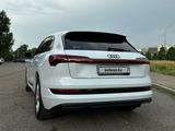 Audi e-tron 2021 года за 17 500 000 тг. в Алматы – фото 4