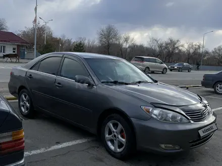 Toyota Camry 2003 года за 4 150 000 тг. в Астана – фото 2