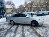 Toyota Camry 2003 годаүшін4 950 000 тг. в Алматы – фото 4