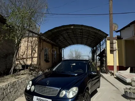 Mercedes-Benz E 320 2002 года за 4 000 000 тг. в Шымкент – фото 4