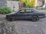 Mercedes-Benz E 200 1992 года за 1 200 000 тг. в Павлодар – фото 4