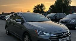 Hyundai Elantra 2018 годаүшін7 600 000 тг. в Алматы – фото 3
