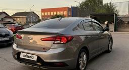 Hyundai Elantra 2018 годаүшін7 600 000 тг. в Алматы – фото 4