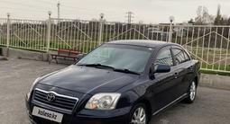 Toyota Avensis 2004 года за 3 600 000 тг. в Алматы – фото 2