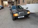 Mercedes-Benz E 280 1993 года за 1 600 000 тг. в Караганда – фото 4