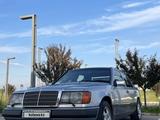 Mercedes-Benz E 200 1992 года за 2 400 000 тг. в Шымкент – фото 5