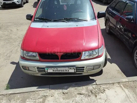 Mitsubishi Space Runner 1997 года за 1 400 000 тг. в Астана