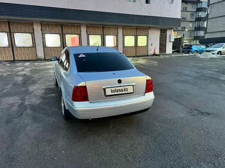 Volkswagen Passat 1998 года за 1 500 000 тг. в Алматы – фото 9