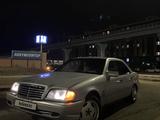 Mercedes-Benz C 200 1994 года за 1 100 000 тг. в Астана – фото 4