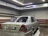 Mercedes-Benz C 200 1994 года за 1 100 000 тг. в Астана – фото 2
