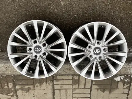 R15. Toyota Camry за 150 000 тг. в Алматы – фото 4