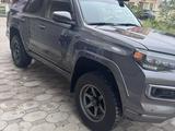 Toyota 4Runner 2018 годаүшін22 500 000 тг. в Актау – фото 2