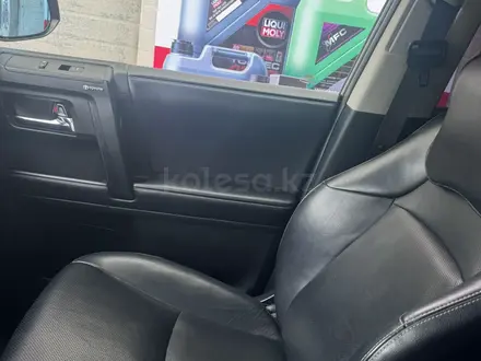 Toyota 4Runner 2018 года за 22 500 000 тг. в Актау – фото 8