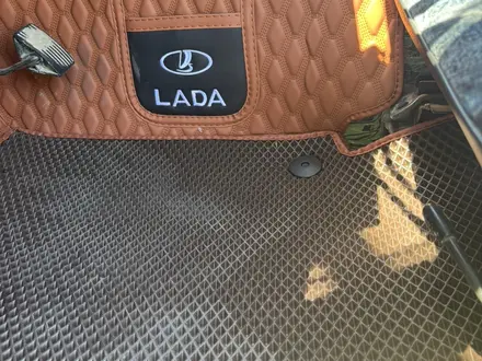 ВАЗ (Lada) Lada 2121 2000 года за 1 500 000 тг. в Алматы – фото 15