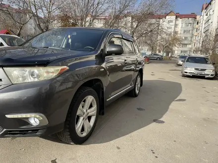 Toyota Highlander 2011 года за 12 600 000 тг. в Алматы – фото 3