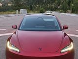 Tesla Model 3 2024 года за 15 500 000 тг. в Алматы – фото 4