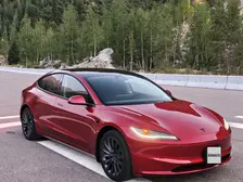 Tesla Model 3, 2024