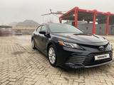 Toyota Camry 2022 годаfor13 800 000 тг. в Алматы – фото 2