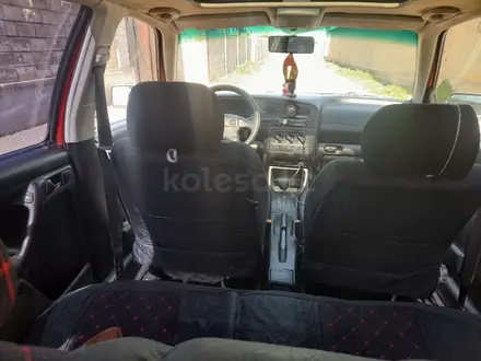 Volkswagen Passat 1995 года за 1 800 000 тг. в Алматы – фото 5
