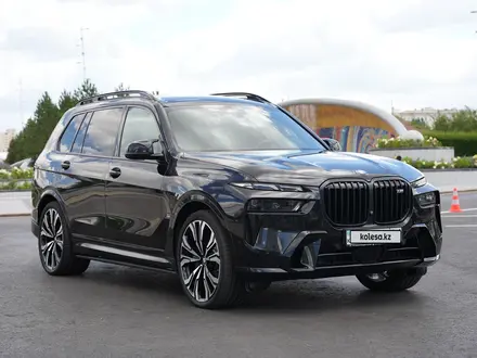 BMW X7 2023 года за 75 000 000 тг. в Астана – фото 2