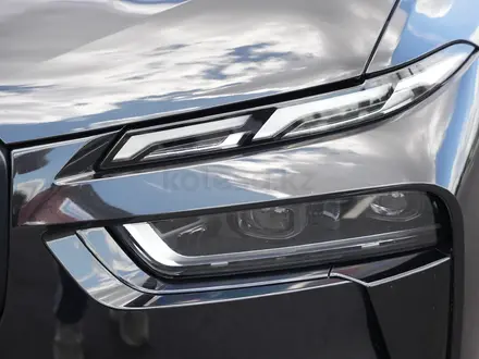 BMW X7 2023 года за 75 000 000 тг. в Астана – фото 6