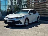 Toyota Camry 2023 года за 13 300 000 тг. в Астана