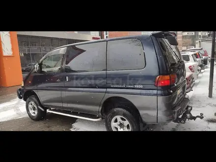 Mitsubishi Delica 1996 года за 4 100 000 тг. в Усть-Каменогорск – фото 6