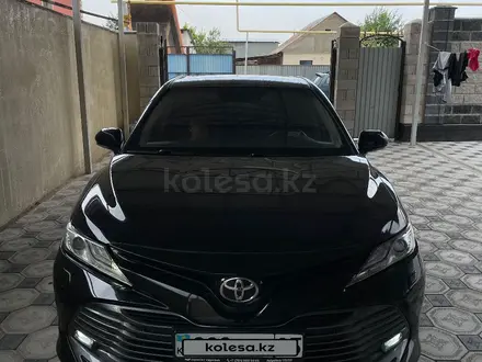 Toyota Camry 2018 года за 15 000 000 тг. в Алматы – фото 5