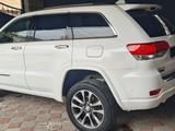 Jeep Grand Cherokee 2017 года за 21 000 000 тг. в Алматы – фото 3