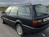Volkswagen Passat 1992 годаүшін1 850 000 тг. в Караганда – фото 2