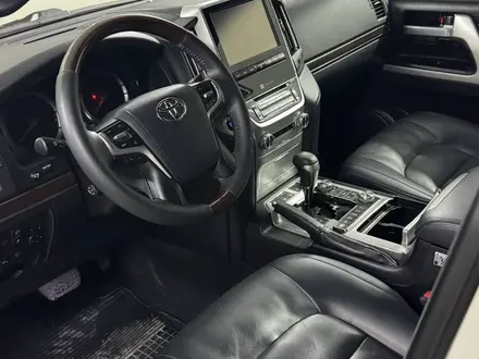 Toyota Land Cruiser 2017 года за 34 000 000 тг. в Актау – фото 2