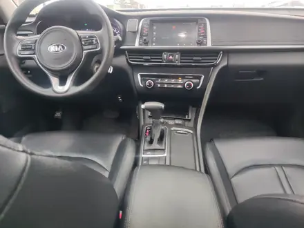 Kia K5 2017 года за 8 400 000 тг. в Астана – фото 4