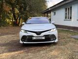 Toyota Camry 2019 года за 11 500 000 тг. в Алматы