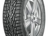 Шипованные резина 215/60/R17 Nokian Nordman 7 за 190 000 тг. в Уральск