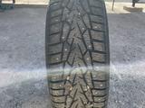 Шипованные резина 215/60/R17 Nokian Nordman 7 за 190 000 тг. в Уральск – фото 2