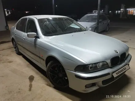 BMW 528 1997 года за 3 300 000 тг. в Алматы – фото 2