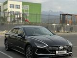Hyundai Sonata 2023 года за 11 500 000 тг. в Алматы – фото 2