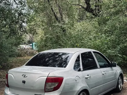 ВАЗ (Lada) Granta 2190 2014 года за 2 600 000 тг. в Усть-Каменогорск – фото 4