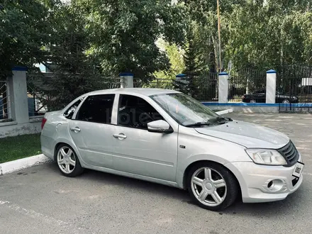 ВАЗ (Lada) Granta 2190 2014 года за 2 600 000 тг. в Усть-Каменогорск – фото 3