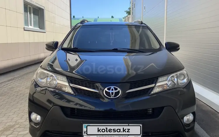 Toyota RAV4 2013 года за 9 900 000 тг. в Астана