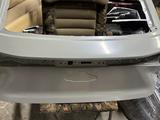 Крышка багажника Lexus Rx 22-26 за 10 000 тг. в Алматы