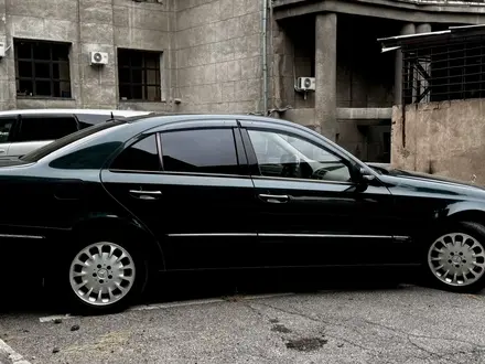 Mercedes-Benz E 320 2003 года за 5 000 000 тг. в Алматы – фото 17