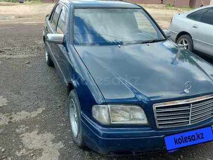 Mercedes-Benz C 180 1995 года за 1 600 000 тг. в Кокшетау