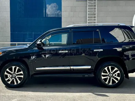 Toyota Land Cruiser 2014 года за 26 500 000 тг. в Алматы – фото 2