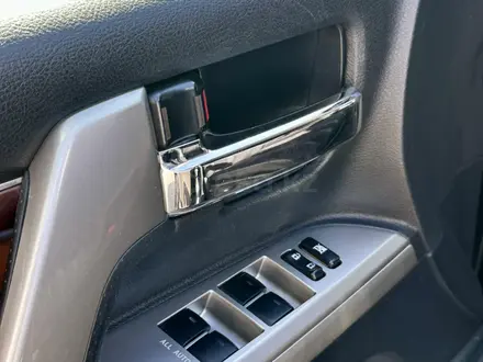 Toyota Land Cruiser 2014 года за 26 500 000 тг. в Алматы – фото 16