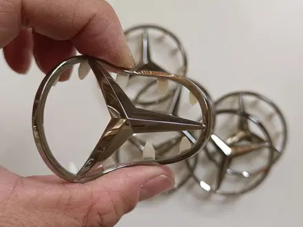 Шильдик, значок для mercedes за 20 000 тг. в Алматы